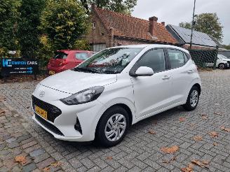 Voiture accidenté Hyundai I-10 1.0 Airco 5drs 2024/8