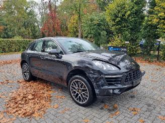 krockskadad bil auto Porsche Macan S 3.0d Aut. Navi Led Stoelverw 2016/3