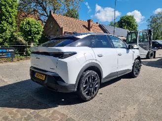 skadebil auto Peugeot 3008 Hybrid 136 Aut. GT 2024/7