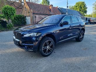 damaged passenger cars Jaguar F-Pace 20d Aut. AWD Prestige Pano 2017/5