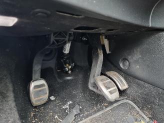 Peugeot 208 GT-Line PureTech 100 Pano Led picture 19