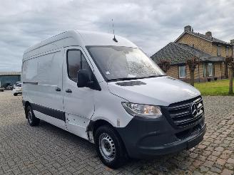 Mercedes Sprinter 311 CDI Airco Mbux Navi Camera picture 7