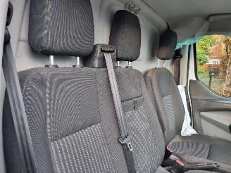 Ford Transit Custom 2.2 TDCi 100pk Ambiente picture 12