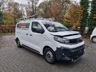 Auto incidentate Opel Vivaro 1.5D 120 Airco Navi Facelift 2024/12