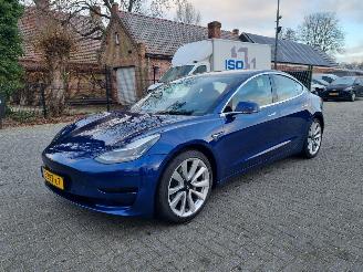 Schadeauto Tesla Model 3 RWD 60KWh Pano Led 2020/4