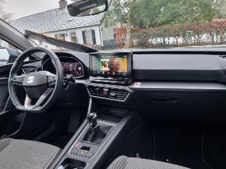 Seat Leon 1.0 TSI Sportstourer Style picture 10