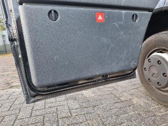 Mercedes Sprinter 413 CDI Bakwagen + Laadklep picture 10