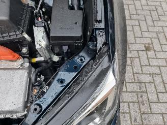 Toyota Rav-4 2.5 Hybrid 2WD Dynamic picture 11