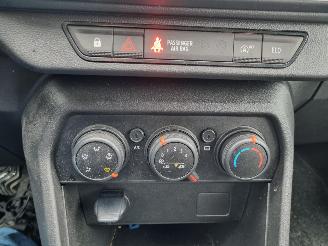 Dacia Sandero 1.0 TCe 90 Airco Camera picture 16