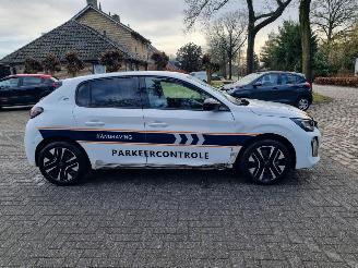 Peugeot e-208 EV Style 50 kWh picture 6