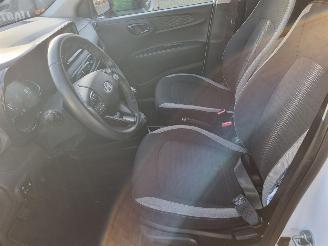 Hyundai I-10 1.0 Comfort Airco Navi picture 15