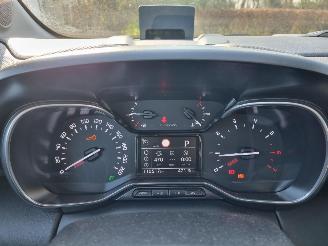 Citroën C3 Aircross BlueHDI 120 Aut. Shine Pano Stoelverw picture 19