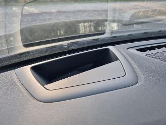 Volvo V-60 B4 Plus Dark Aut Pano Stoelver Led picture 21