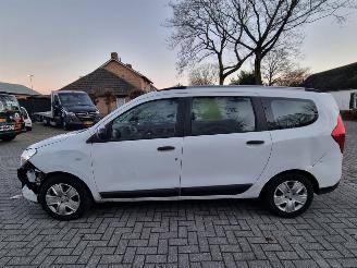 Dacia Lodgy TCe 130 7 Stoelen Airco Navi picture 7