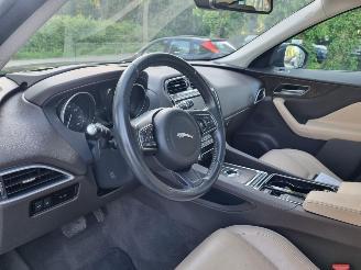 Jaguar F-Pace 20d Aut. AWD Prestige Pano picture 18