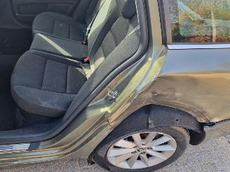 Skoda Superb 1.6 TDI 77KW Pano Airco Navi picture 9