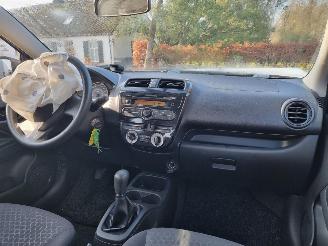 Mitsubishi Space-star 1.0 Entry Airco picture 12