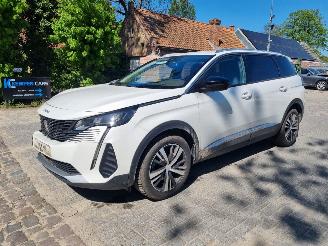 Schadeauto Peugeot 5008 BlueHDI 130 Aut. 7 Pers Navi 2022/4