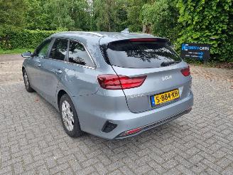 Kia Ceed 1.5 T-GDi Aut. MHEV ExecutiveLine picture 3