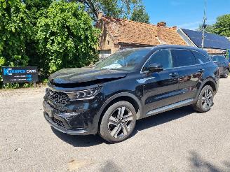 Damaged car Kia Sorento 1.6 T-GDI PHEV 4WD Pano Navi Led VOLL 2023/7