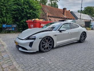 Avarii autoturisme Porsche Taycan Performance Pano Led Stoeverw. 2023/4