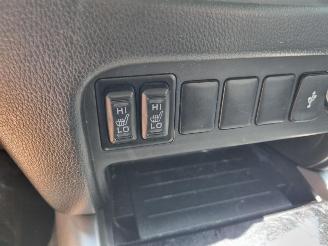 Mitsubishi L-200 2.4 DI-D Aut Double Cab picture 19