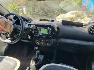 Renault Twingo 1.0 Aut. Navi Clima Camera picture 14