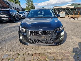 Peugeot 208 Puretech 100 Airco picture 8
