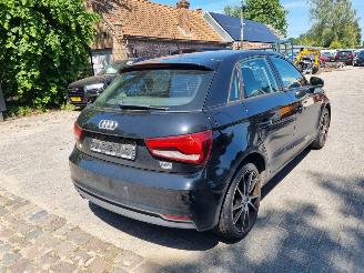 Audi A1 1.0 TFSI 70KW SB Led Stoelverw. picture 3