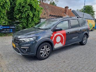 Damaged car Dacia Jogger 1.0 Tce 7 Stoelen Airco Navi 2022/6