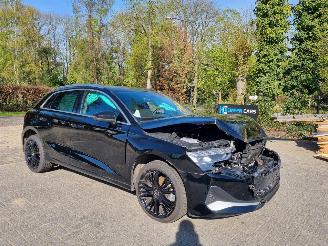 krockskadad bil auto Audi A3 30 TFSI Aut. Adv edition 2025/10