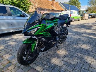 dañado motos Kawasaki Overig Ninja 1000 SX Akrapovic Stuurverw. 2025/3