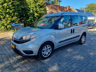 Schadeauto Fiat Doblo 1.4 Rolstoelauto Airco 2015/6