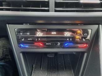 Volkswagen Taigo Rline 1.0 TSI Led Stoelverw picture 20