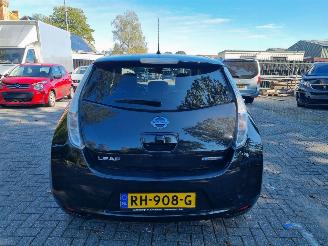 Nissan Leaf 30KWh Leder Navi Stoelverw. picture 4
