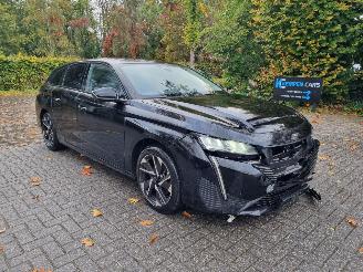 skadebil auto Peugeot 308 Puretech 130 Aut Navi Camera Clima 2023/5