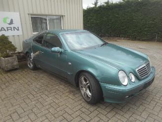 Mercedes CLK 320 picture 2