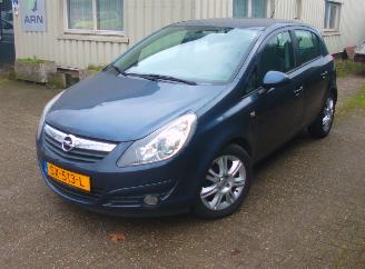 Schadeauto Opel Corsa  2009/11