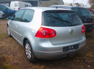 Volkswagen Golf 2.0 fsi picture 2