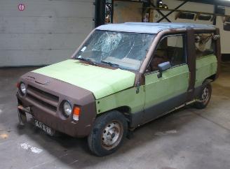 škoda osobní automobily Renault Rodeo  1986/1