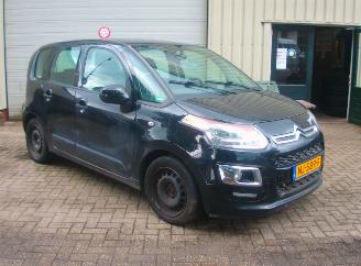 Coche accidentado Citroën C3 picasso compleet te koop voor onderdelen. 2013/9