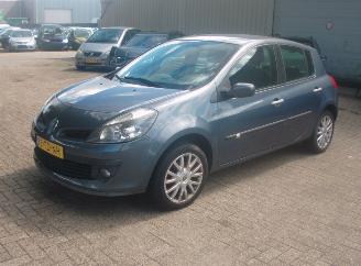 Unfallwagen Renault Clio  2006/1