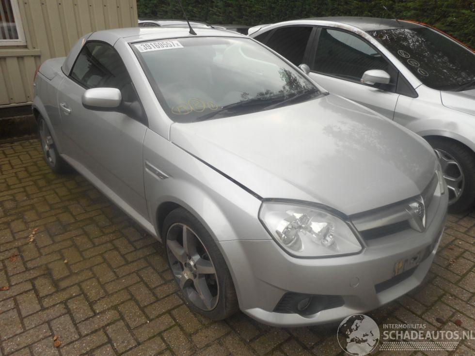 Opel Tigra twin top