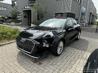 krockskadad bil auto Audi A3 1.5 35TFSI S-LINE LEDER/NAVI/CRUISE/ASSIST/LED MATRIX/ VOL RIJDBAAR! 2022/8