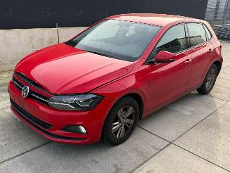 Coche accidentado Volkswagen Polo DSG AUTOMAAT / DRIVEABLE DAMAGE / LED / STOELVERWARMING 2018/12