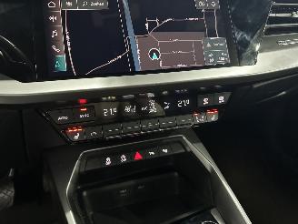 Audi A3 1.5 35 TFSI S-LINE LEDER/NAVI/CAMERA//ASSIST/LED MATRIX/ VOL SCHADEVRIJ picture 12