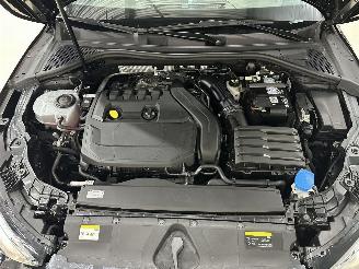 Audi A3 1.5 35 TFSI S-LINE LEDER/NAVI/CAMERA//ASSIST/LED MATRIX/ VOL SCHADEVRIJ picture 7