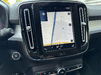Volvo XC40 1.5 T3 R-Design NAVI/LED/CAMERA/FULL ASSIST/LEDER/VOL OPTIES! picture 16