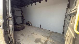 Volkswagen Crafter 2.0 TDI DSG AUTOMAAT LED ZEER NETTE AUTO picture 8