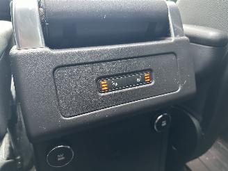 Land Rover Discovery 3.0 TD6 HSE V6 7-PERSOONS BLACK PACK PANORAMA FULL OPTIONS! picture 18